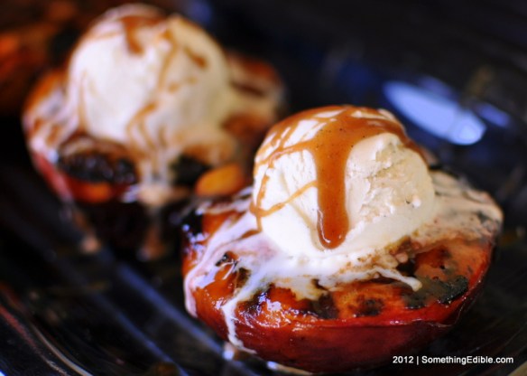 SomethingEdible-Tangy_Cardamom_Spiced_Grilled_Peaches06